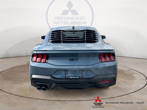 Used 2024 Ford Mustang GT Premium image 4