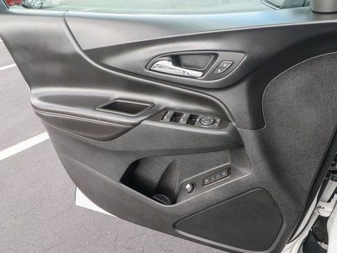Used 2019 Chevrolet Equinox Premier image 13