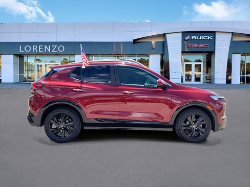 Used 2025 Buick Encore GX Sport Touring w/ Comfort Package FWD image 4