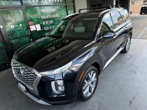 Used 2020 Hyundai Palisade SEL w/ Convenience Package FWD image 2