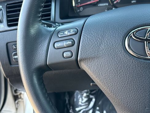 Used 2005 Toyota Solara SE image 16