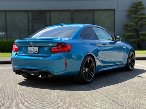 Used 2017 BMW M2 RWD image 2
