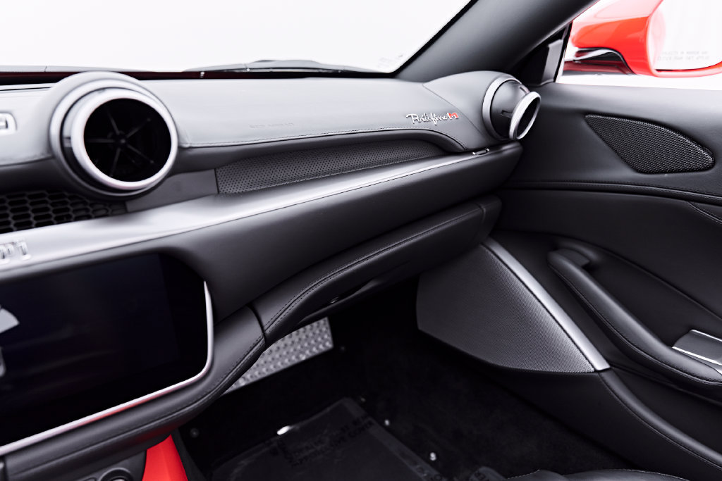 Used 2022 Ferrari Portofino M RWD image 90