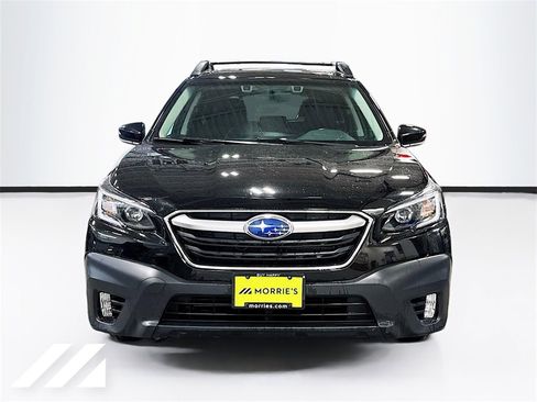 Used 2021 Subaru Outback Premium image 2