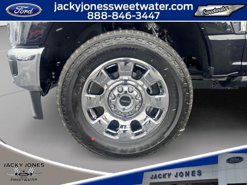 New 2026 Ford F350 King Ranch w/ Chrome Package AWD/4WD image 9