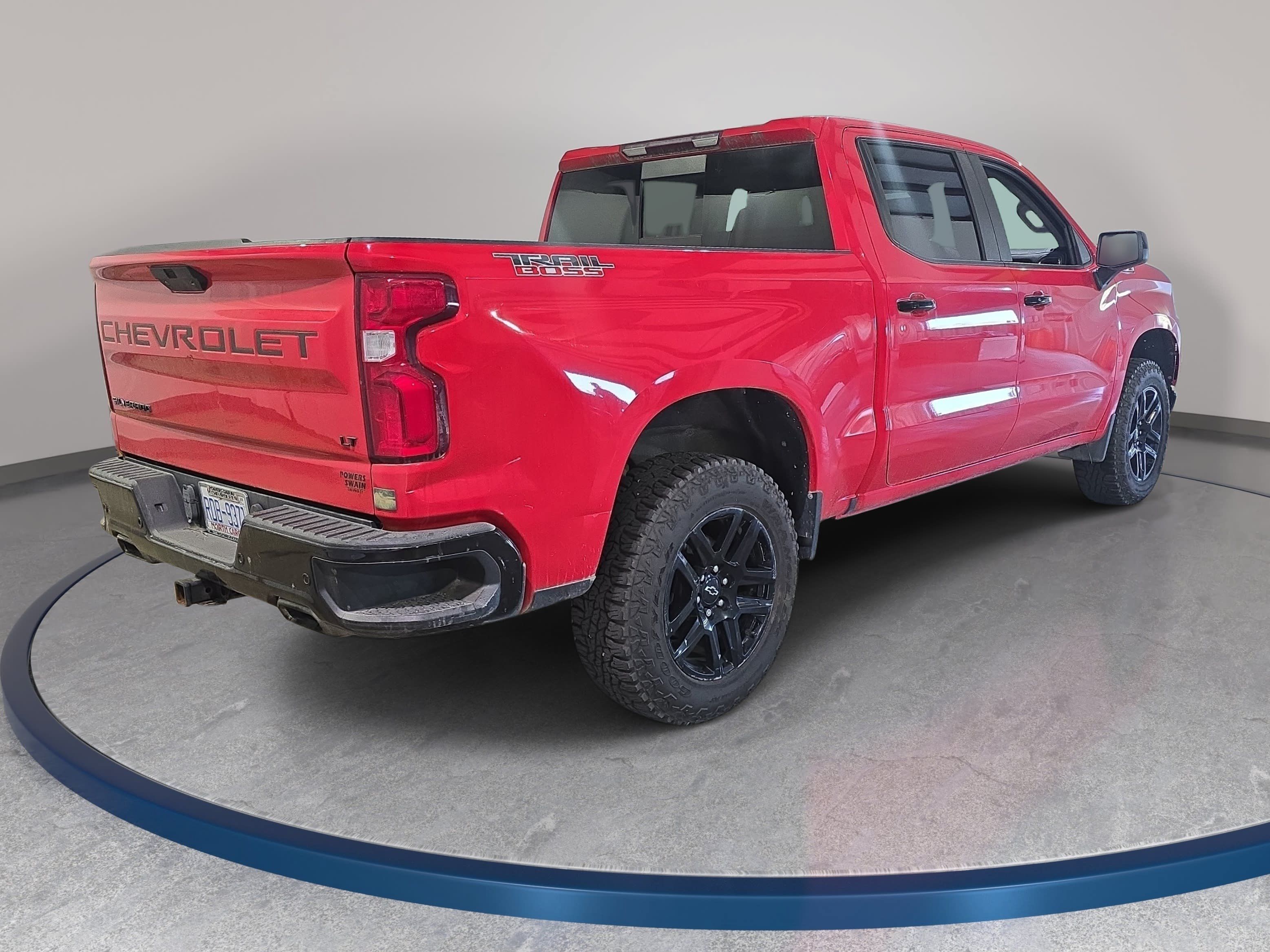 Used 2021 Chevrolet Silverado 1500 LT Trail Boss w/ Convenience Package II AWD/4WD image 6