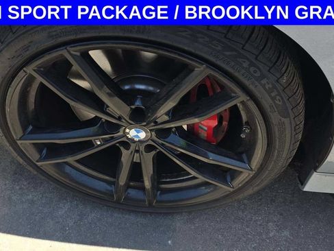 Used 2023 BMW 330i Sedan w/ M Sport Package RWD image 7