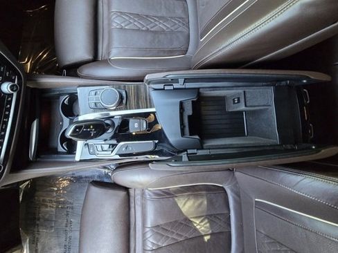 Used 2020 BMW M550i xDrive w/ Executive Package image 40