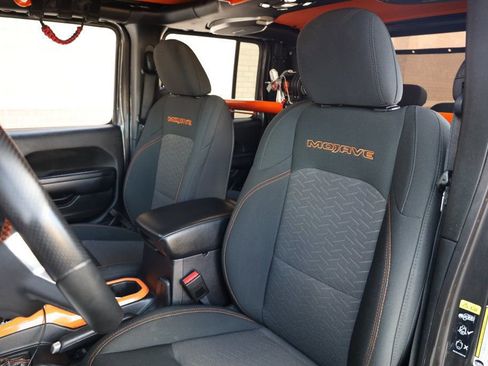 Used 2021 Jeep Gladiator Mojave w/ Auxiliary Switch Group image 24