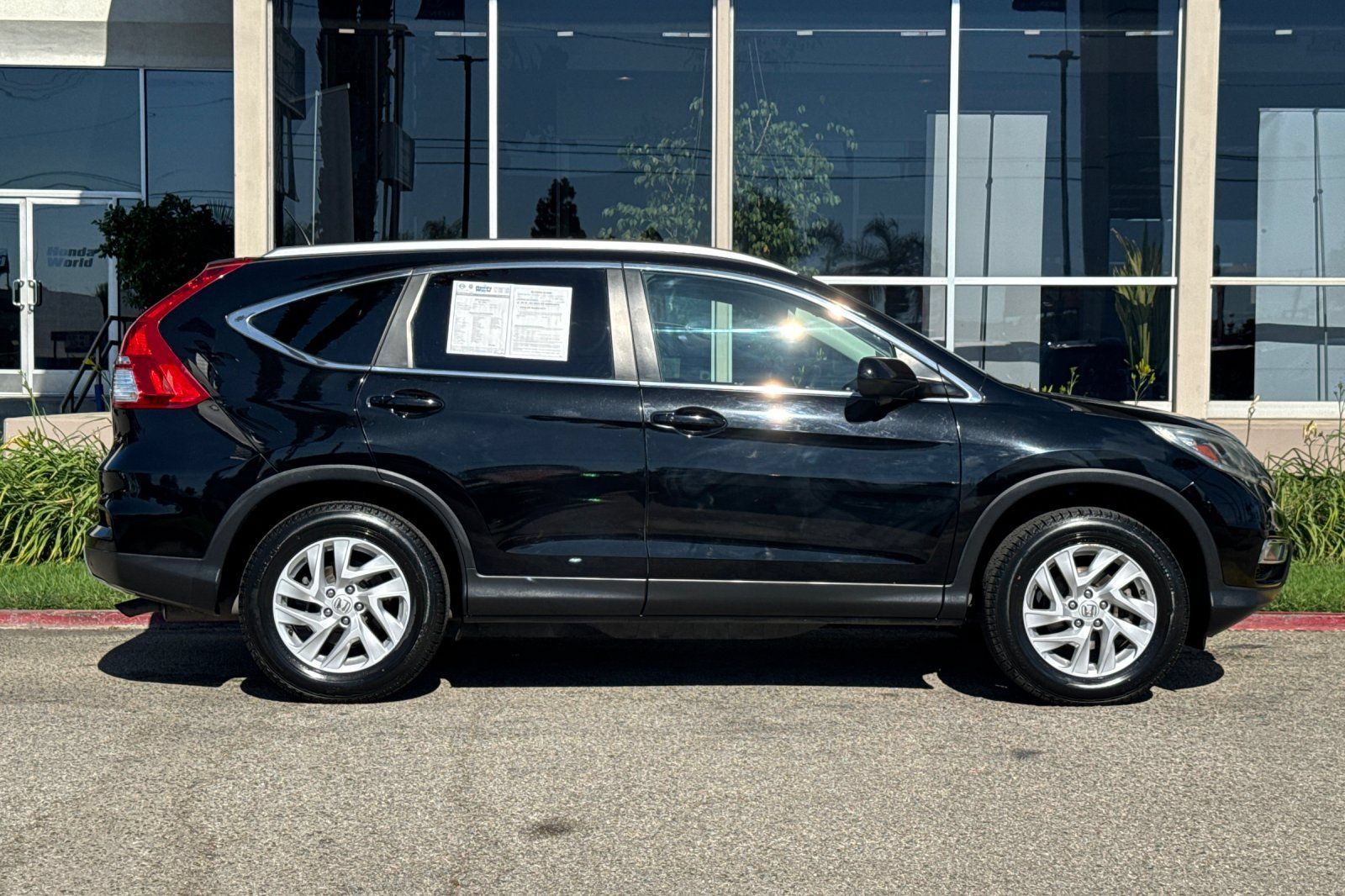 Used 2015 Honda CR-V EX-L image 3