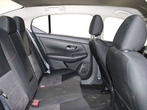 Used 2025 Nissan Sentra SR FWD image 22