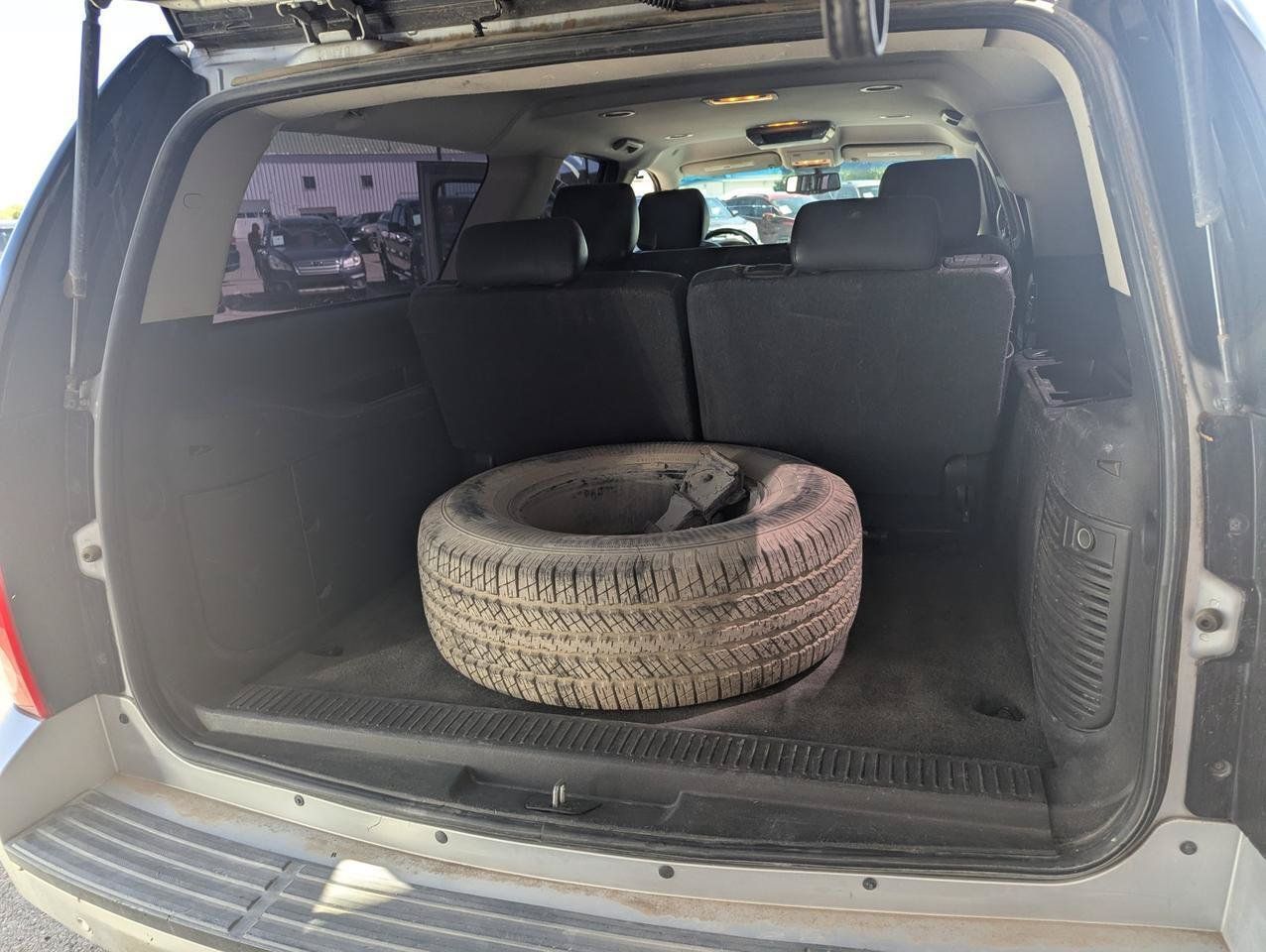 Used 2013 GMC Yukon XL SLT AWD/4WD image 19