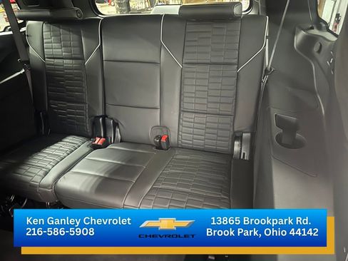 Used 2025 Cadillac Escalade V image 19
