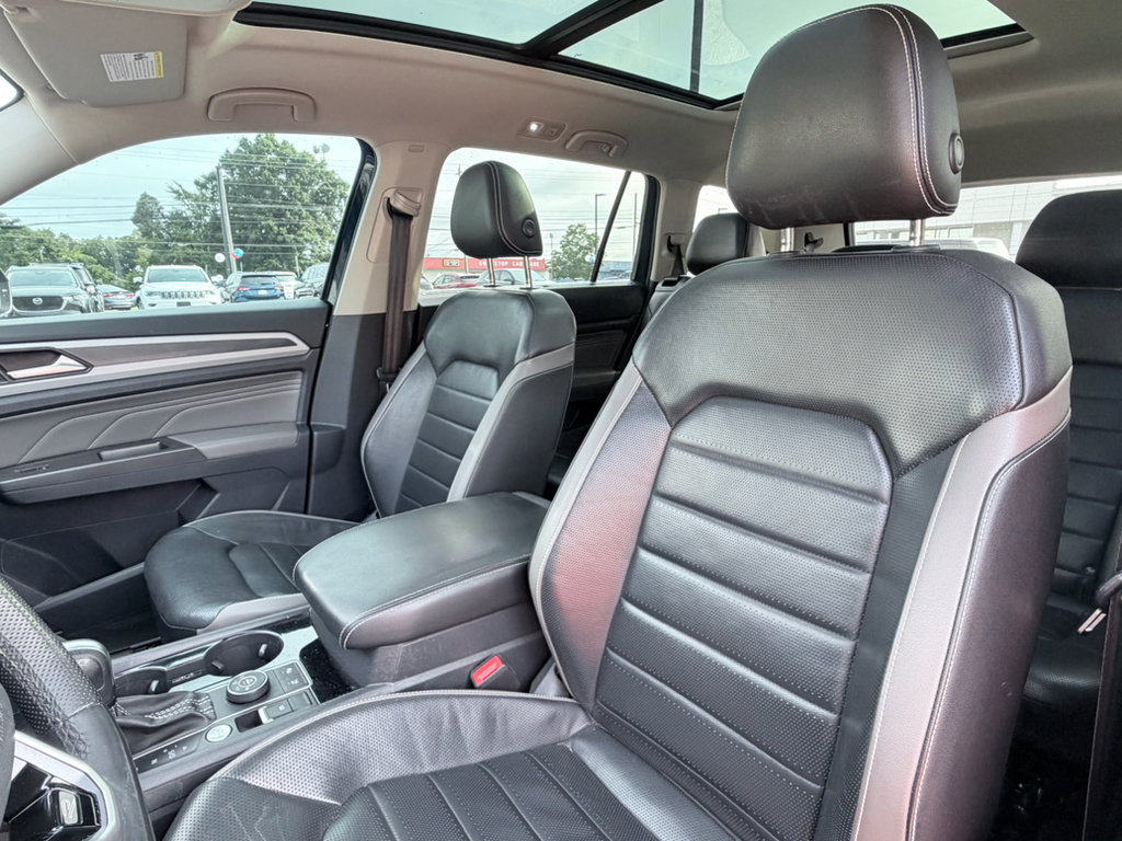 Used 2023 Volkswagen Atlas SEL Premium AWD/4WD image 21