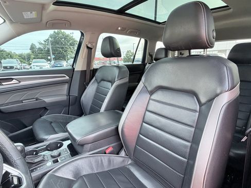 Used 2023 Volkswagen Atlas SEL Premium AWD/4WD image 21