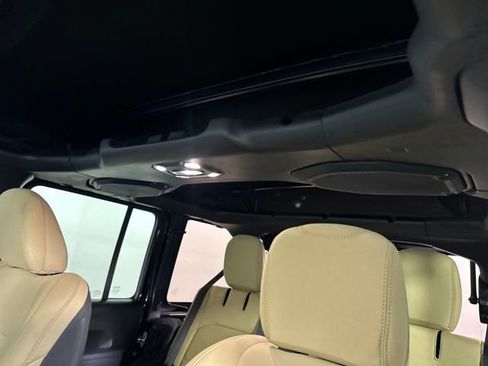 Used 2023 Jeep Wrangler Unlimited w/ Cold Weather Group image 11