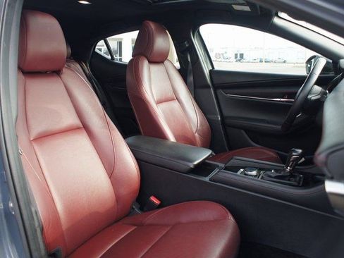 Used 2024 MAZDA MAZDA3 s image 22