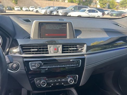 Used 2018 BMW X2 sDrive28i w/ Convenience Package FWD image 15