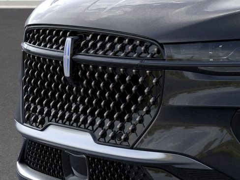 New 2026 Lincoln Nautilus Black Label AWD/4WD image 17