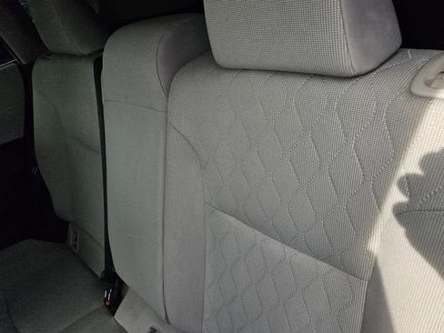 Used 2022 Toyota Corolla Cross LE w/ Moonroof Package image 14