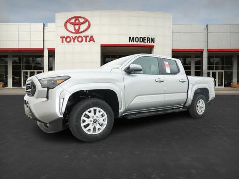 New 2025 Toyota Tacoma SR5 image 6