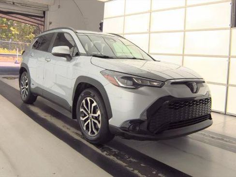 Used 2023 Toyota Corolla Cross AWD Hybrid image 3