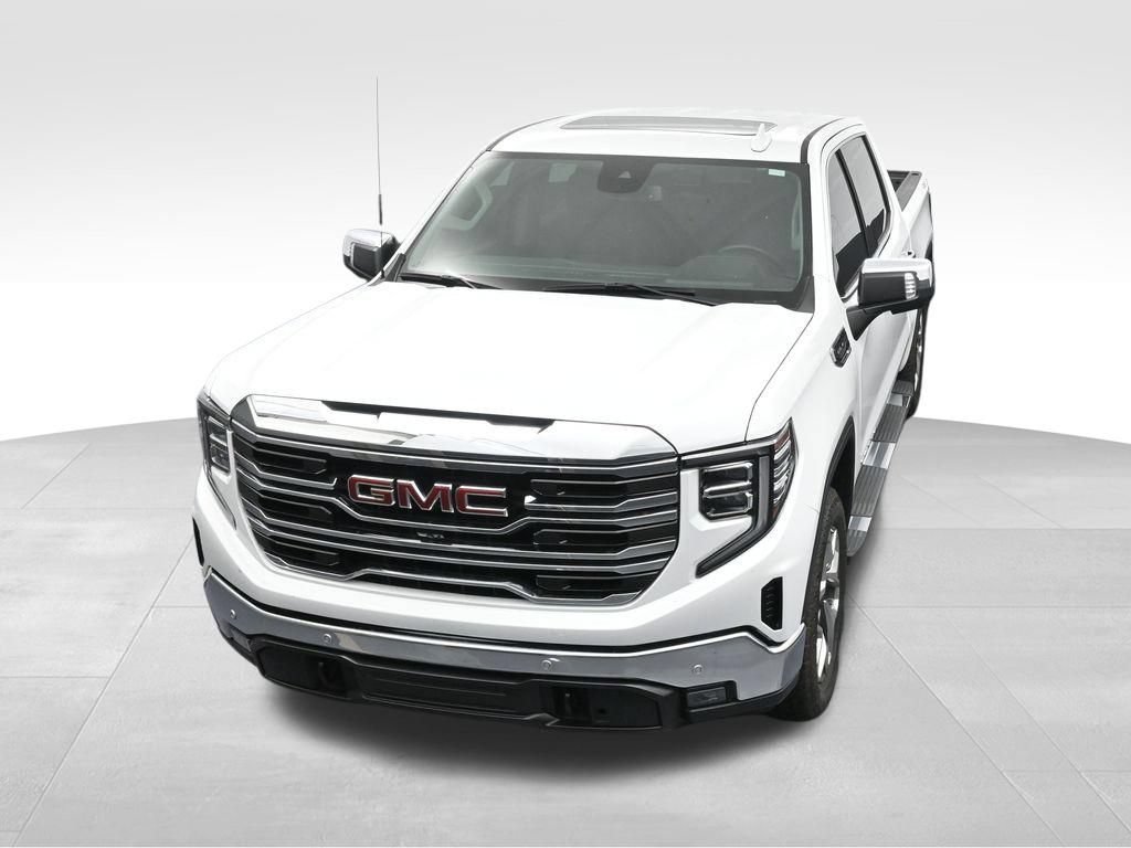Used 2024 GMC Sierra 1500 SLT w/ SLT Premium Plus Package AWD/4WD image 35