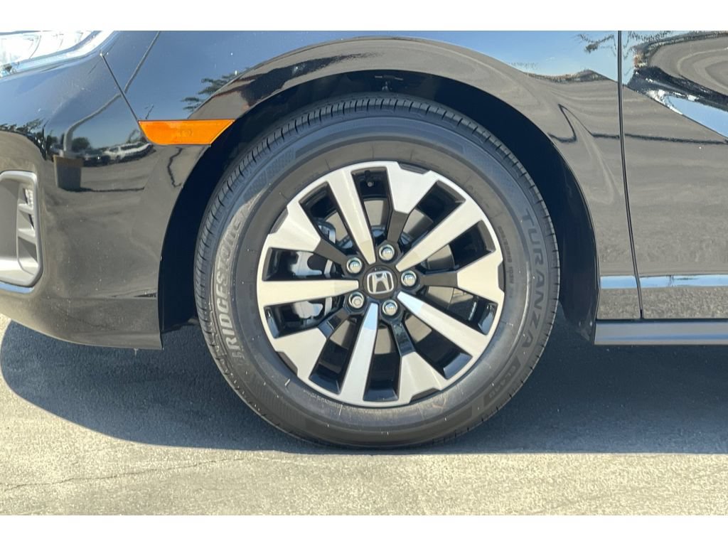 Certified 2026 Honda Odyssey EX-L image 44