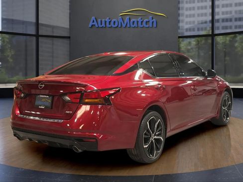 Used 2023 Nissan Altima 2.5 SR AWD/4WD image 11