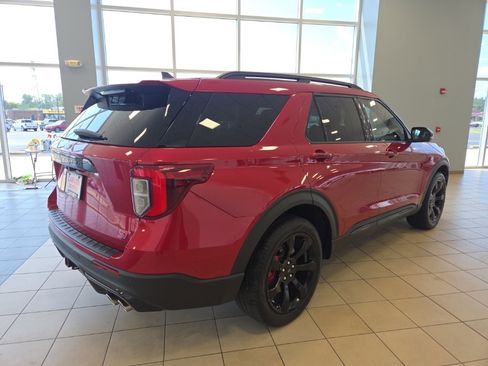 Used 2023 Ford Explorer ST w/ Equipment Group 401A image 8