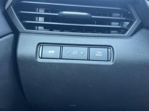 Certified 2024 Nissan Altima 2.5 SR FWD image 15