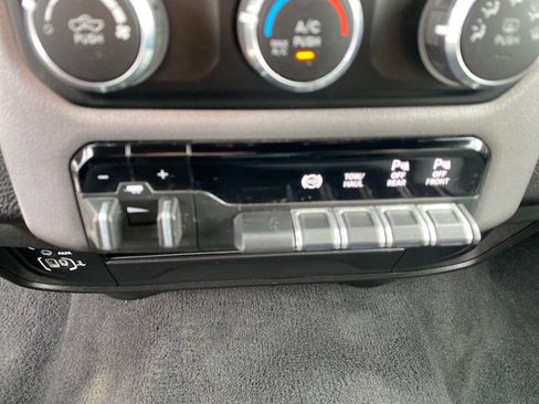 Used 2024 RAM 2500 Big Horn w/ Off Road Package image 39