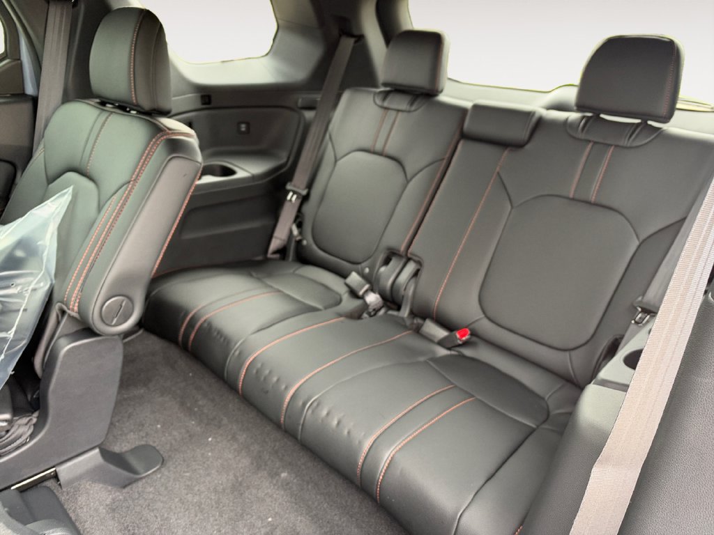 New 2026 Honda Pilot TrailSport image 18