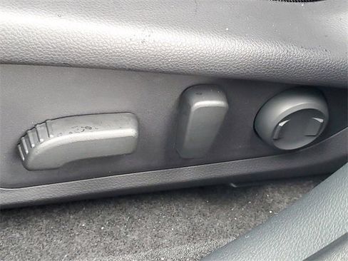 New 2026 Subaru Crosstrek 2.0i Premium image 18