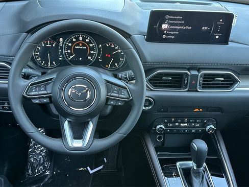 New 2025 MAZDA CX-5 Signature image 12