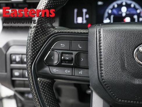 Used 2024 Toyota Tacoma SR image 15