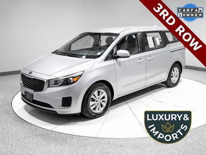 Used 2018 Kia Sedona L
