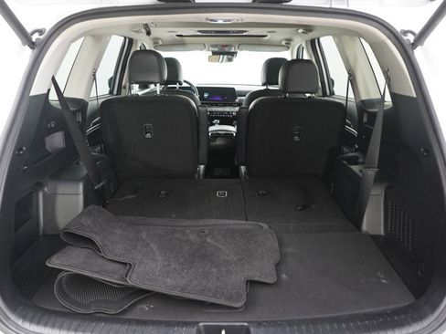 Used 2025 Kia Telluride S image 12