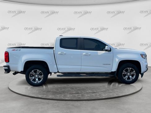 Used 2019 Chevrolet Colorado Z71 AWD/4WD image 9