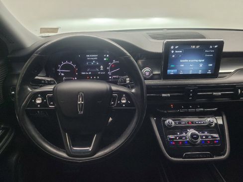 Used 2022 Lincoln Corsair AWD w/ Premium Package image 22