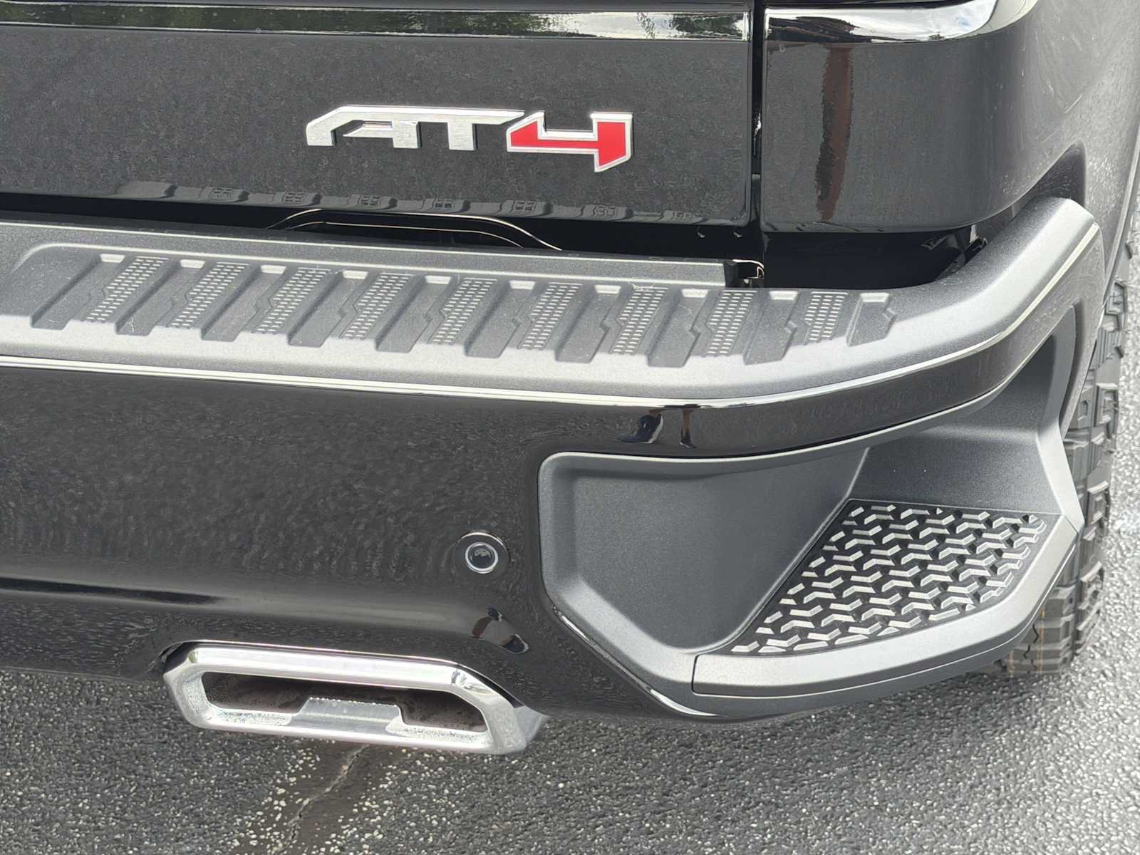 New 2026 GMC Sierra 1500 AT4 w/ AT4 Premium Package AWD/4WD image 31