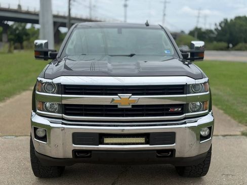 Used 2015 Chevrolet Silverado 2500 LTZ w/ Duramax Plus Package AWD/4WD image 8