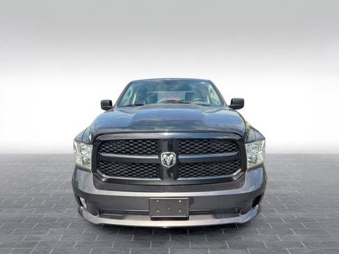 Used 2019 RAM 1500 Express AWD/4WD image 2