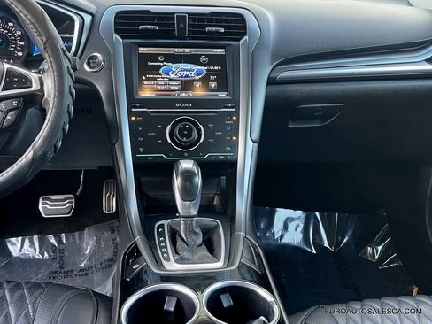 Used 2014 Ford Fusion Titanium image 19