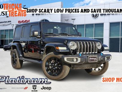 New 2022 Jeep Wrangler Unlimited Sahara