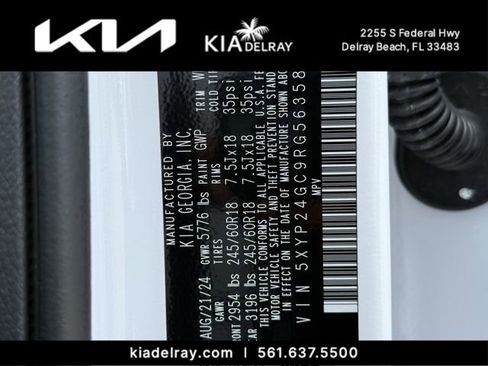 Used 2024 Kia Telluride LX FWD image 30