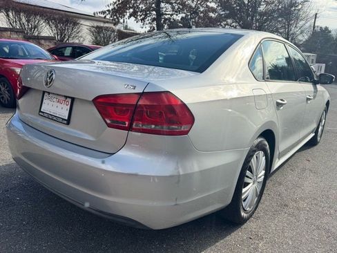 Used 2015 Volkswagen Passat 1.8T S image 7