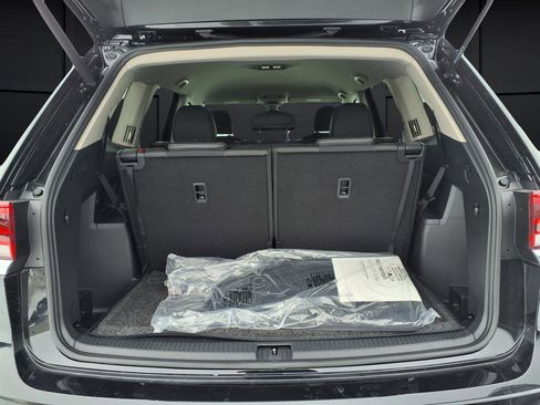 New 2026 Volkswagen Atlas SE AWD/4WD image 45