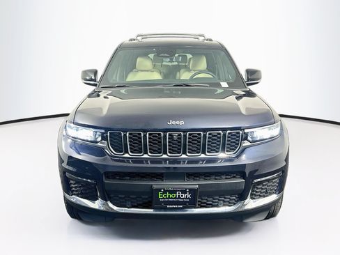 Used 2023 Jeep Grand Cherokee L Limited w/ Luxury Tech Group II AWD/4WD image 2