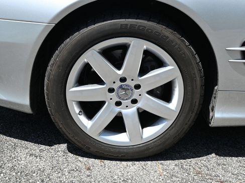 Used 2004 Mercedes-Benz SL 500 image 9